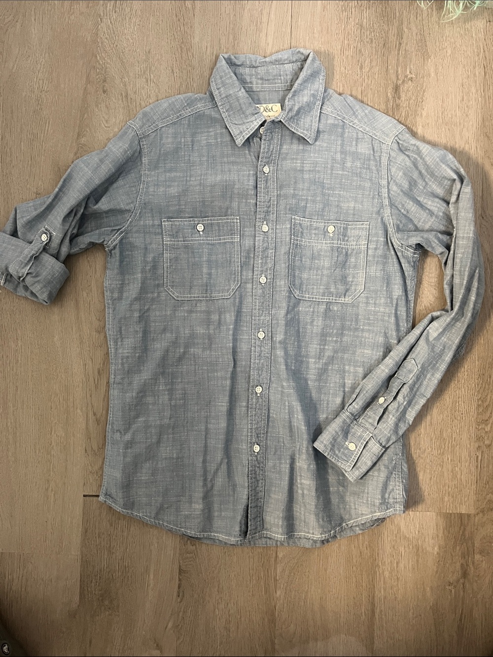 PD&C Light Blue Chambray Long-Sleeve Button-Down Shirt